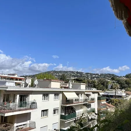 Apartment Bright 31m2 Flowered Terrace Near Croisette